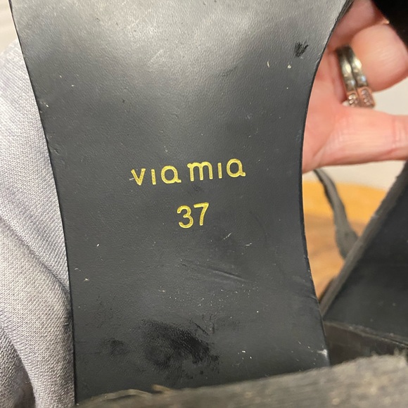 Via Mia Leather Ankle Strap Heeled Sandals - Picture 8 of 8